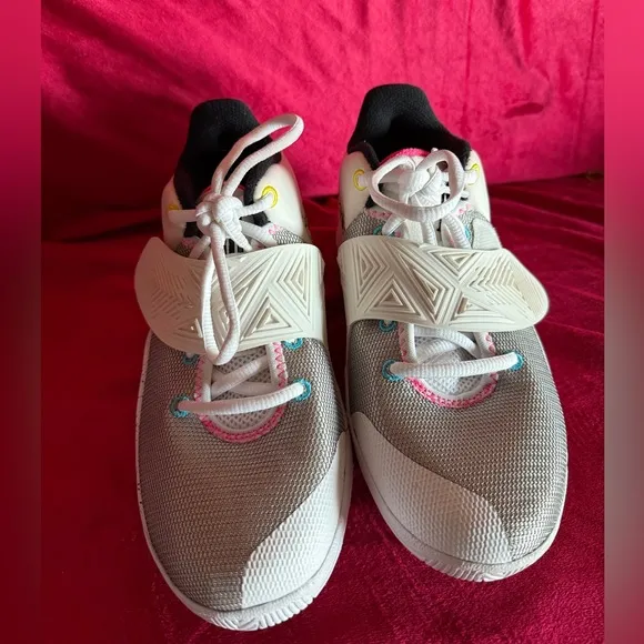 Nike Kyrie Flytrap 3 South Beach