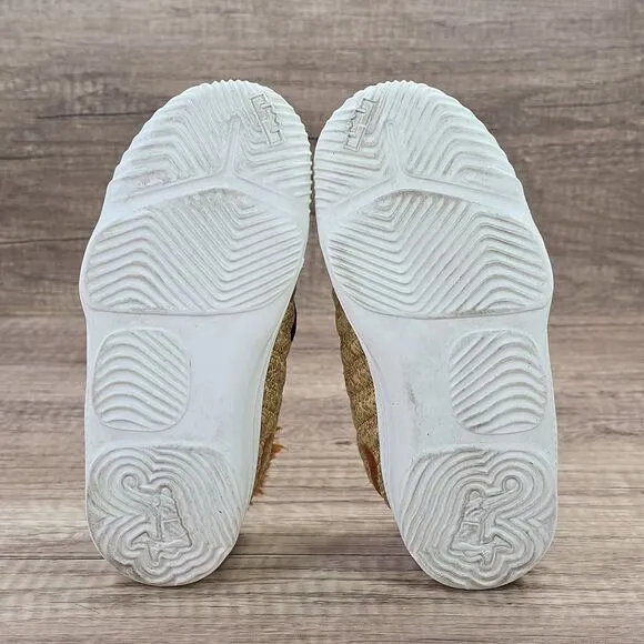 Nike LeBron Little Big CatsToddler's Size 10C Wheat Gold Sneakers (AT5709-700)