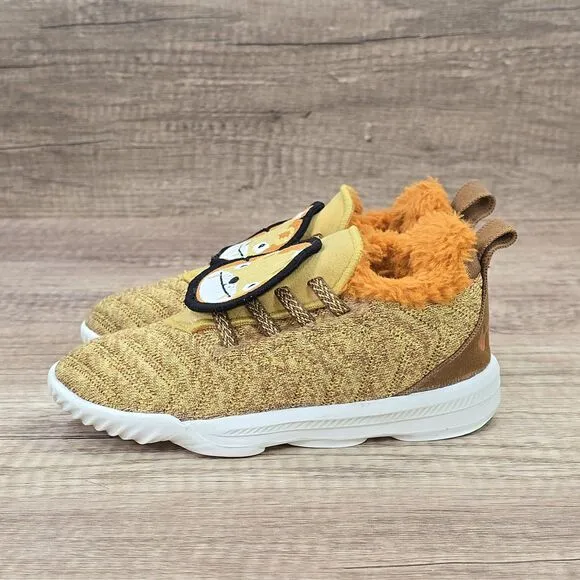 Nike LeBron Little Big CatsToddler's Size 10C Wheat Gold Sneakers (AT5709-700)