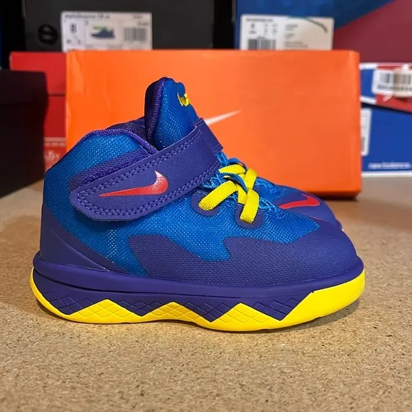 Nike Lebron Soldier XIII TD shoes sneakers new Toddlers 653647 400 Size 5C Sz 5