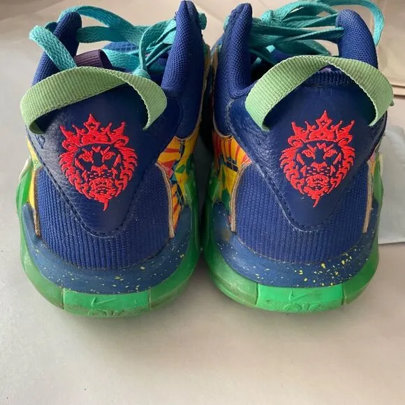 Nike Lebron Witness DQ8650-400 sneakers Sz 6Y Shoes Blue Athletic Basketball