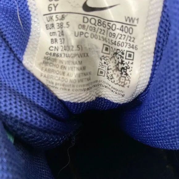 Nike Lebron Witness DQ8650-400 sneakers Sz 6Y Shoes Blue Athletic Basketball