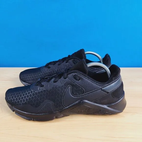 Nike Legend Essential 2 Womens Size 11 Black‎ Running Shoes Lifting CQ9545-002