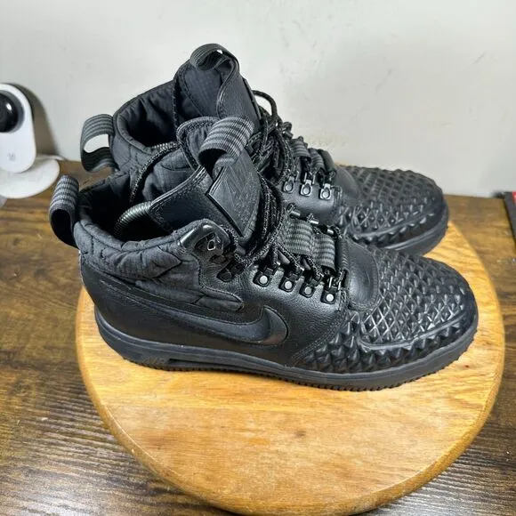 Nike Lunar Force 1 Duckboot Triple Black Mens Size 10 Shoes Sneakers 916682-002