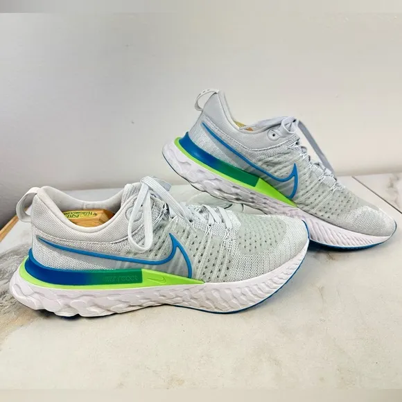 Nike Men's React Infinity Run Flyknit 2 Running Shoes Sneakers, Sz 12