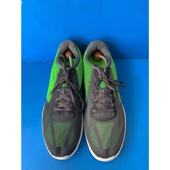 Nike Mens Revolution 3 819300-005 Gray Green Running Shoes Sneakers Size 11.5