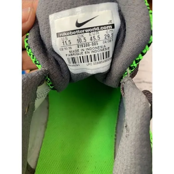 Nike Mens Revolution 3 819300-005 Gray Green Running Shoes Sneakers Size 11.5