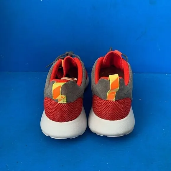Nike Men's Roshe Run One Red/Grey Sz US 9 511881-608 Running Shoes