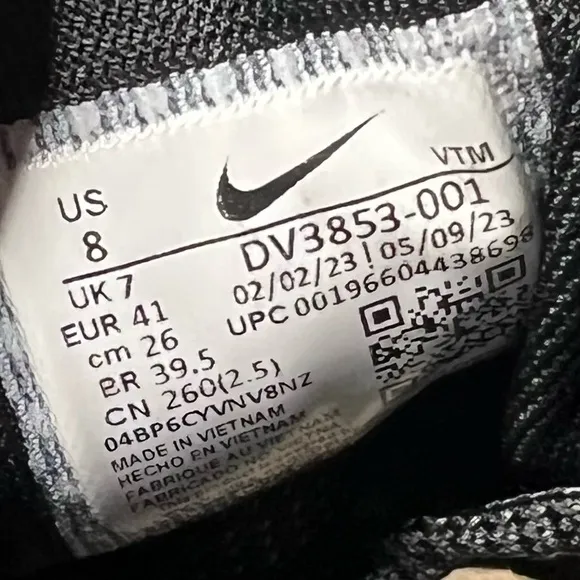 Nike Pegasus 40 Running Shoes in Black White