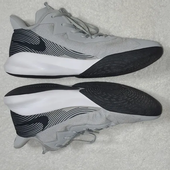 NIKE PRECISION IV RUNNING SHOES SIZE 12 MENS