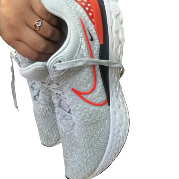 Nike React infinity Run Flyknit 3 Men’s  size 10