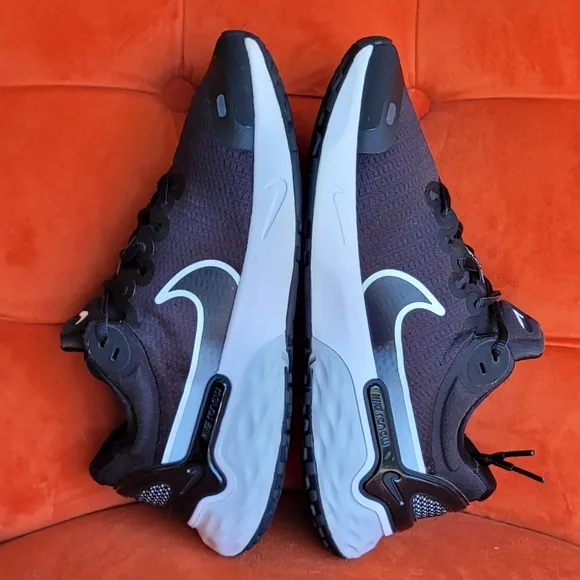 Nike Renew Run 3 Men's Road Running Shoes Black/White/Platinum DC9413-001