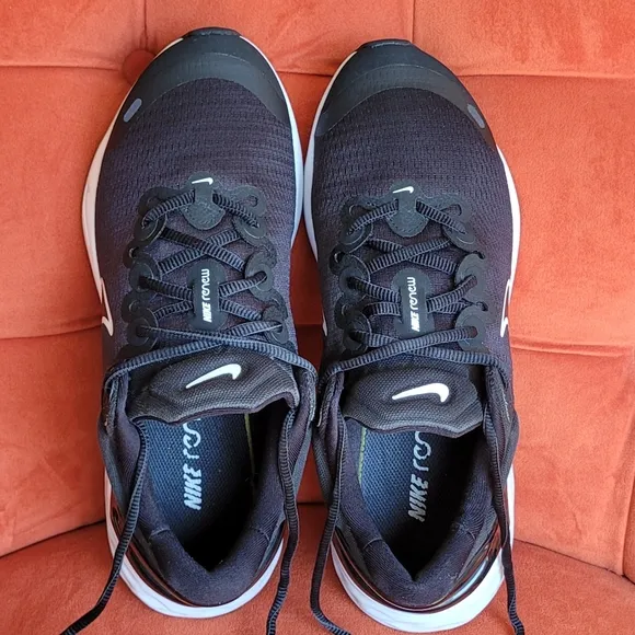 Nike Renew Run 3 Men's Road Running Shoes Black/White/Platinum DC9413-001