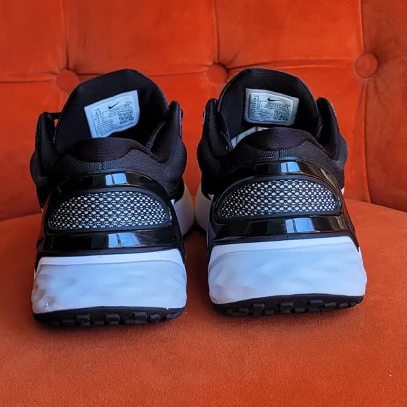Nike Renew Run 3 Men's Road Running Shoes Black/White/Platinum DC9413-001