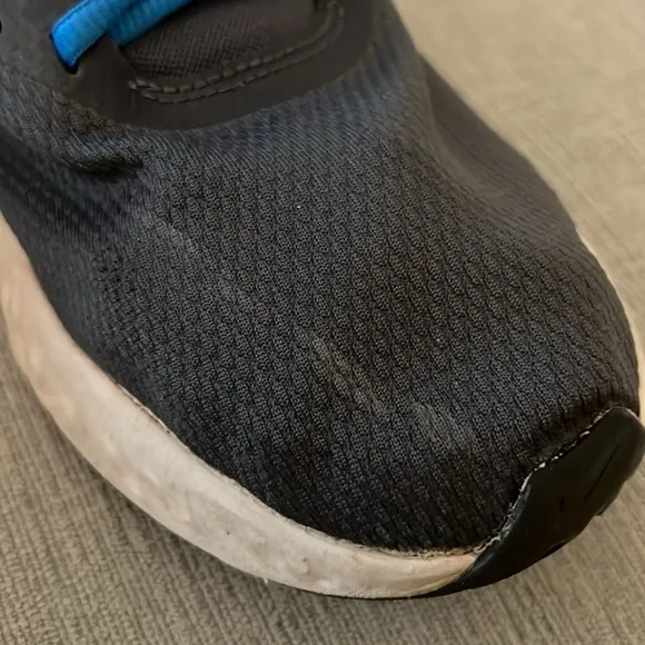 Nike Revolution 5 Athletic Running Shoes. Size 12.