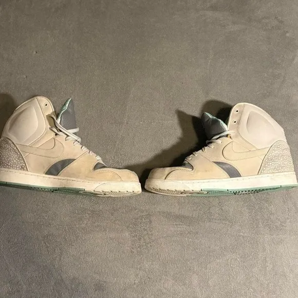 Nike RT1 High Yeezy Natural Gray Green Mist Mens Shoes Sneakers Size 12