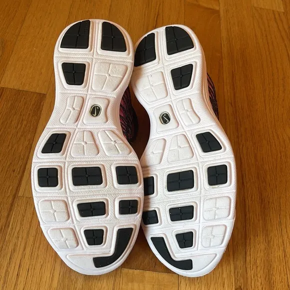 NIKE running shoes