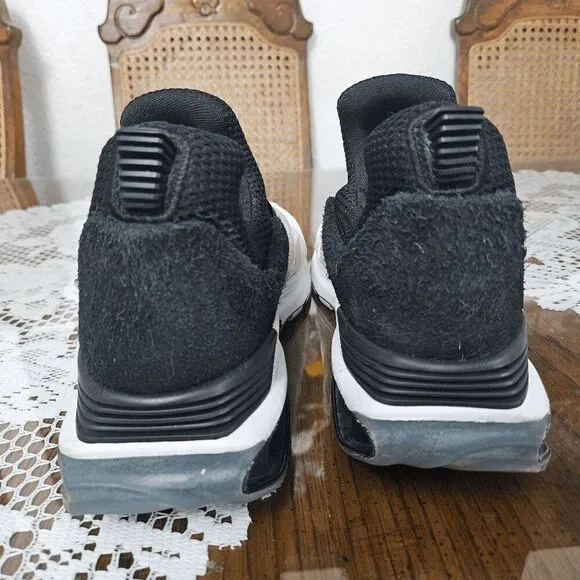 Nike shoes, gravity, running shoes for men