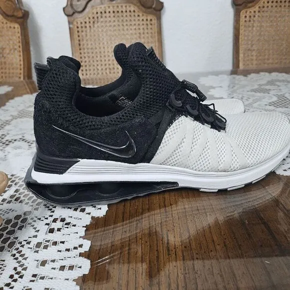 Nike shoes, gravity, running shoes for men