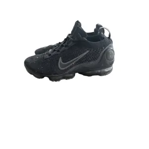 Nike Shoes Nike Air Vapormax Flyknit Sneakers Size Youth 4
