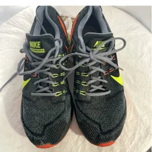 Nike Size 12 Zoom Air Structure 18 Running sneakers shoes Men Gray black neon