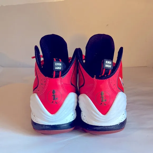 Nike Sneakers Man Shoes size 9.5