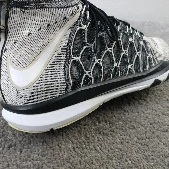 Nike Train Ultrafast Flyknit Mens Size 9.5 Shoes 843694-004 Sneakers Black Gray