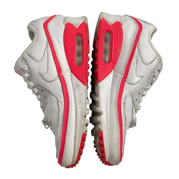 Nike Undefeated x Air Max 90 White Solar Red Men’s 6 Women’s 7.5