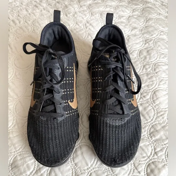 NIKE VAPORMAX FLYKNIT 3 GS Black/Gold Sneakers FK AIR BQ5238-004 Youth 5.5 Y5.5