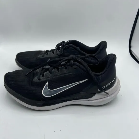 Nike Winflo 9 Black Running Shoes