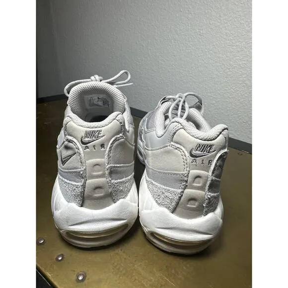Nike Womens Air Max 95 SE Sneakers Tennis Shoes Leather Workout Walking Grey 8.5