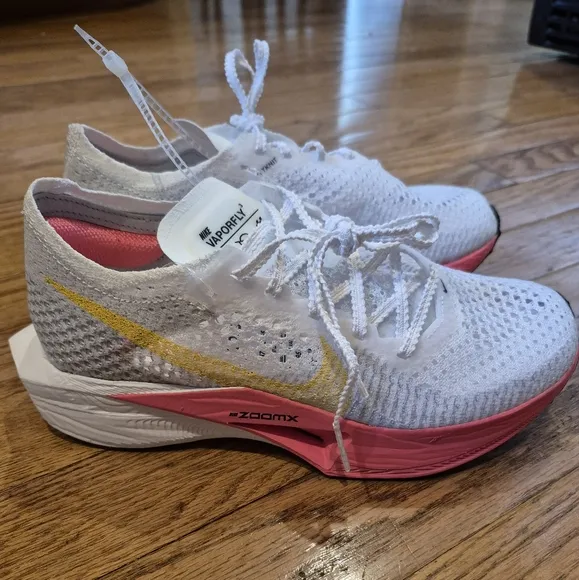 Nike Women's White and Pink Running Shoes