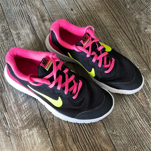 Nike Young Flex Experience RN 4 749818-007 Pink, Black Running Shoes, 5Y