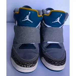 Nike Youth Air Jordan GS Son of Mars Gray Shoes  Size 4.5Y Sneakers 512246-037