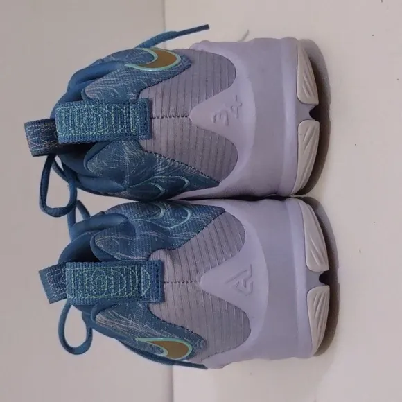 Nike Zoom Freak 3 GS Freezing Time Blue Purple Basketball Shoes Kids Boy Size 7