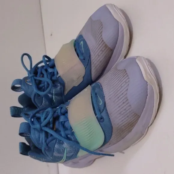 Nike Zoom Freak 3 GS Freezing Time Blue Purple Basketball Shoes Kids Boy Size 7