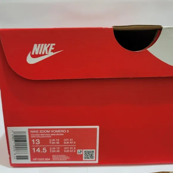 Nike Zoom Vomero 5 Running Sneaker Shoes Men’s Size 13‎