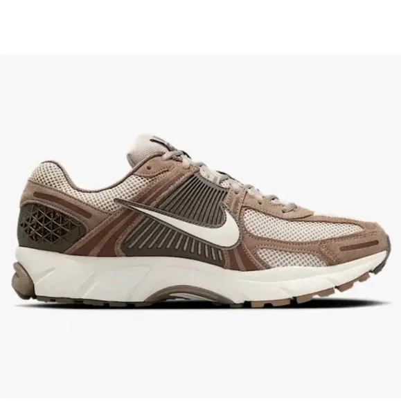 Nike Zoom Vomero 5 Running Sneaker Shoes Men’s Size 13‎