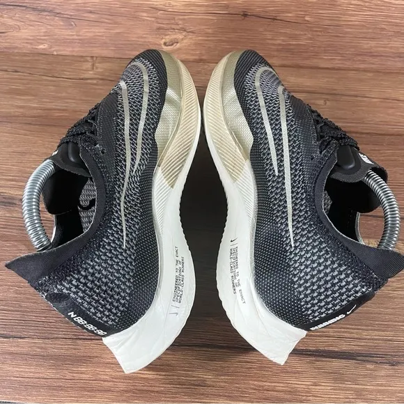 Nike ZOOMX STREAKFLY Running Shoes Athletic Sneakers Men’s Size 7.5 Gold Black