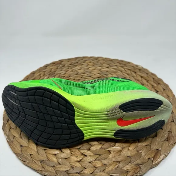Nike ZoomX Vaporfly NEXT% 2 Running Shoes Ekiden Scream Green Size 7.5 Men's