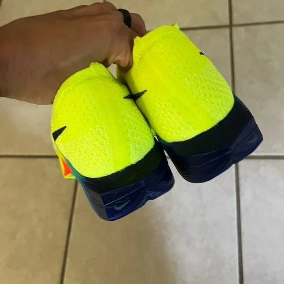Nike ZoomX Vaporfly Next% 3 Fast Pack Racing Running Shoes DV4129-700 Men’s