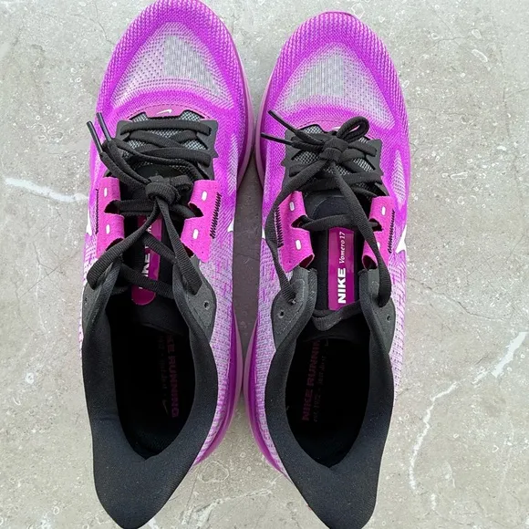 Nike ZoomX Vomero 17 Running Shoes Mens SZ 9.5 Hyper Violet Black FB1309-500