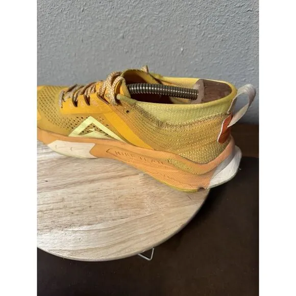 Nike ZoomX Zegama Thunder yellow Running Trail Shoes Mens Size10.5 $200