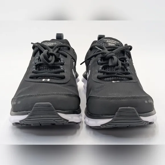NWOB Under Armour Mens's Charged Assert 8 4E Black Running Shoe Size 13