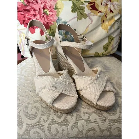 NWOB Aldo Women's Size EU 40 US 10 White Open Toe Wedge Shoes Crossover Strap