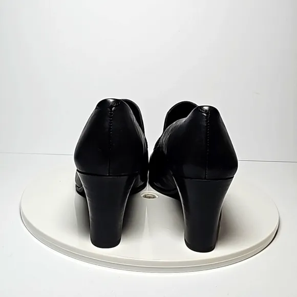 NWOT Franco Sarto Nolan Pump Loafer Shoes Block Heel Round Toe Slip-On Black 9.5