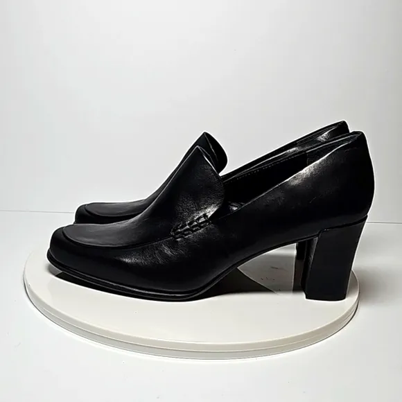 NWOT Franco Sarto Nolan Pump Loafer Shoes Block Heel Round Toe Slip-On Black 9.5