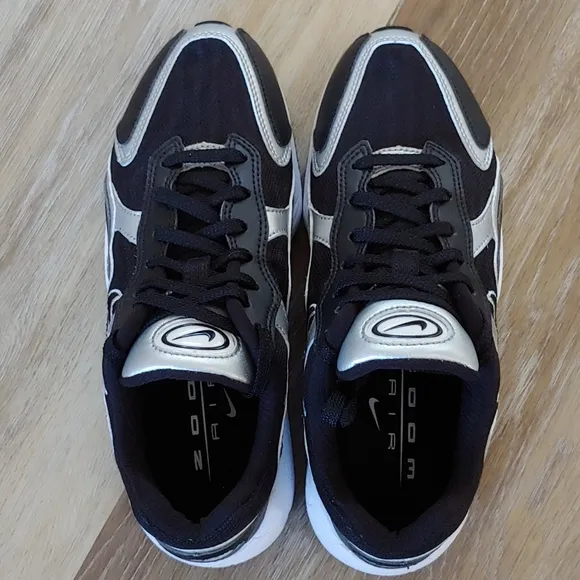 NWOT Nike Air Zoom Alpha 1996 Retro Running Shoes