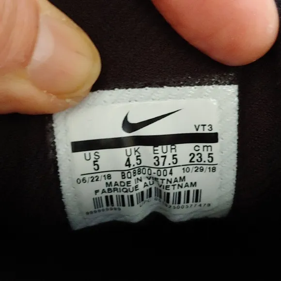 NWOT Nike Air Zoom Alpha 1996 Retro Running Shoes