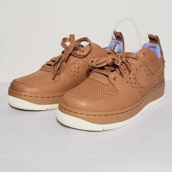 ⤵️NWOT NIKE Women's Force 1 sneakers size6